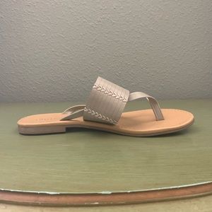 Cityclassified Shoes - Rattan-S Thong Sandal Cityclassified Shoes - Rattan-S Thong Sandal